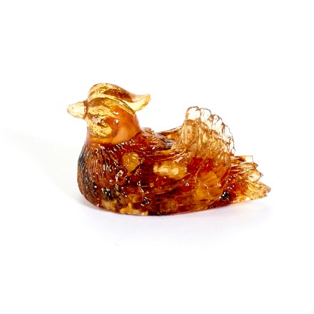 Фигурка &quot;Утка хохлатая №2&quot; из Янтаря и эпоксидной смолы купить
